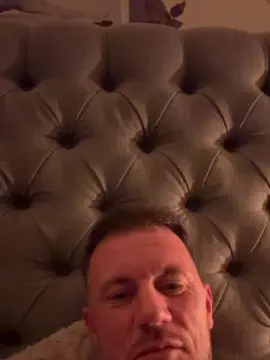 Cam4 Live Porn of Benjay74