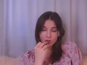 Cam4 Nude Webcam of HallieBulfer