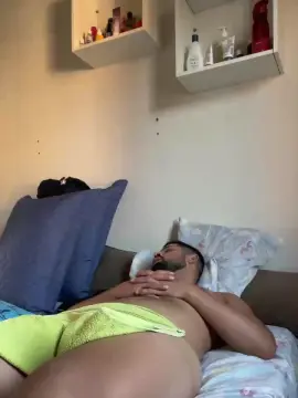 Cam4 Watch Live Sex Cams of Kevincfs3095
