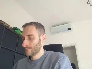 Cam4 Free Live Porn of LukaShyGuy