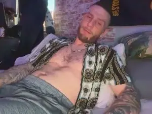Cam4 Sex Cam of reallygoated95