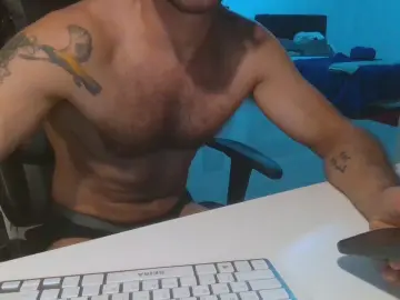 Cam4 Sex Cam of Leomasterxxx