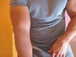 Cam4 Free Live Porn of pollonbig07