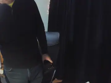 Cam4 Live Sex of barmaley22