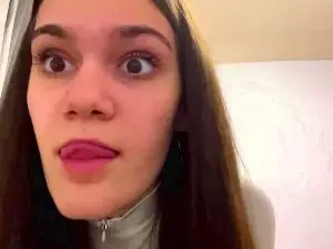 Cam4 Private Sex Chat of MarieHeizer