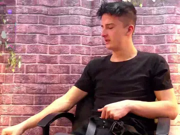 Cam4 Adult Webcam of SirReed