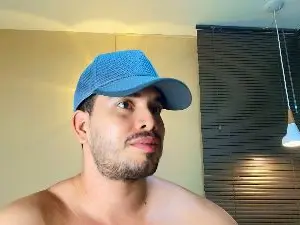 Cam4 Sex Chat of Tommy_John