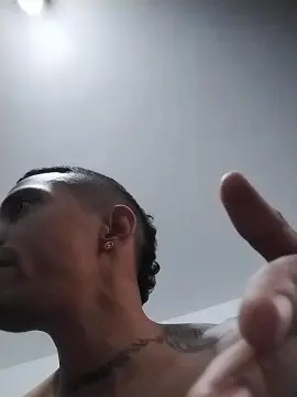 Cam4 Free Porn Cam of SoloTintaX66T