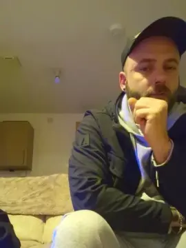 Cam4 Live Sex Cam of Bigdickmick88