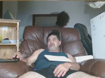 Cam4 Sex Chat of HughJanis