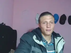 Cam4 Live Sex of Cronos_Hot_888