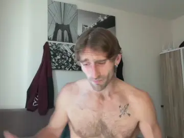 Cam4 Free Live Porn of LukeGunn