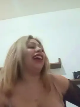 Cam4 Best live sex cam show of Solcii28