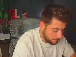 Cam4 Live Sex Cam of DaxGreer