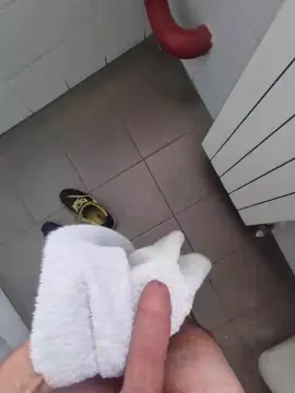 Cam4 Adult Video Chat of andreami72