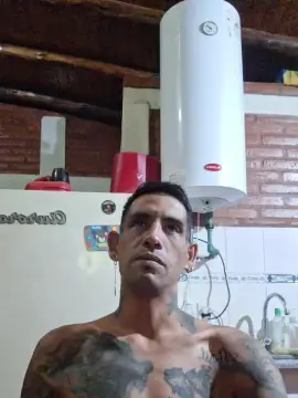 Cam4 Free Porn Cam of maxi23_fun