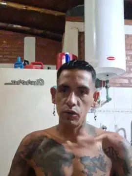 Cam4 Live Sex Cam of maxi23_fun