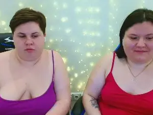 Cam4 Sex Cam of BeckyAndEllen