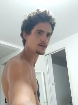 Cam4 Live Porn of Levi_Henrique