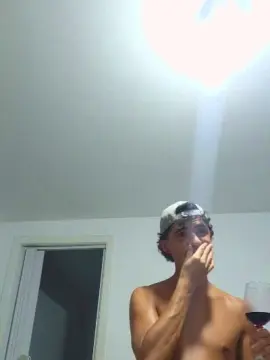 Cam4 Live Sex of Levi_Henrique