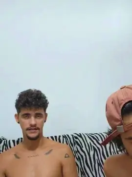 Cam4 Best live sex cam show of Levi_Henrique