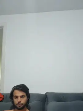 Cam4 Nude Webcam of Levi_Henrique