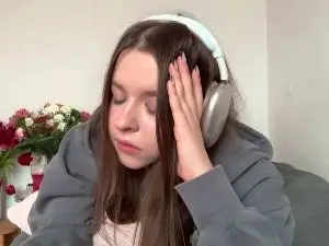 Cam4 Private Sex Chat of ShirleeRasnick