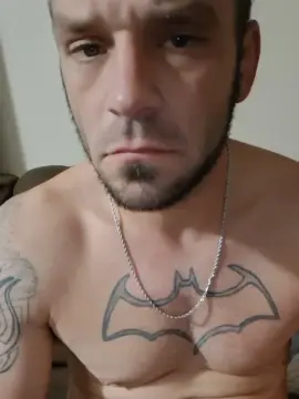 Cam4 Sex Cam of DatRyanGuy69