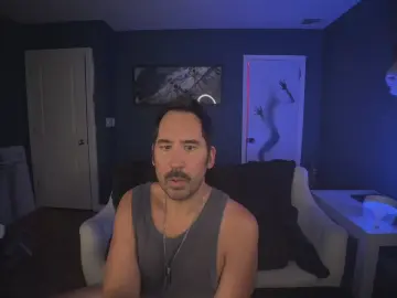 Cam4 Free Porn Cam of misterwhite25