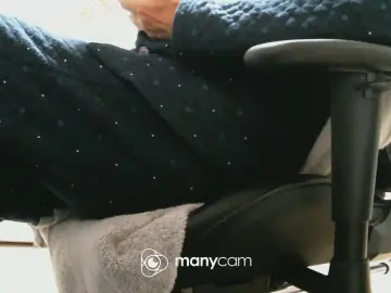 Cam4 Free Porn Cam of suteki62