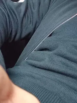 Cam4 Live Sex of Gar777