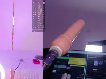 Cam4 Live Sex Cam of MilfMai