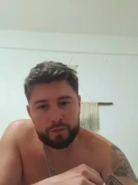 Cam4 Free Live Porn of Papionfire