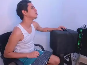 Cam4 Adult Webcams of tommydanxel