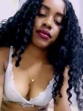 Cam4 Free Porn Cam of joyce186