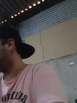 Cam4 Free Live Porn of Rosarino94