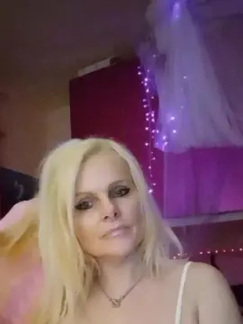 Cam4 Free Porn Cam of violette05