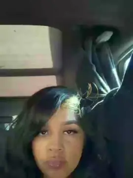 Cam4 Free Live Porn of Bigtittygurl07