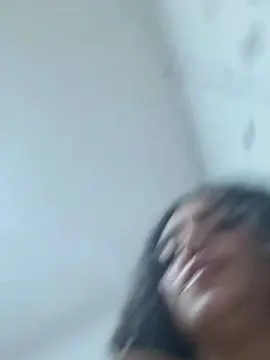 Cam4 Sex Cam of kely_bbhot