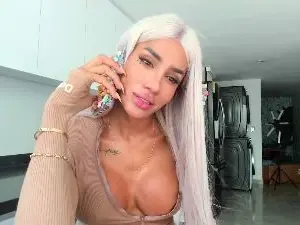 Cam4 Live Sex Cam of lauts2