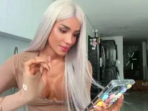 Cam4 Live Sex of lauts2