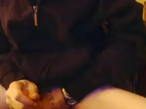 Cam4 Live Porn of louevilboi3sexy