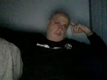 Cam4 Free Porn Cam of globetrotterdrv