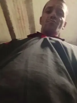 Cam4 Live Sex of maxi2039