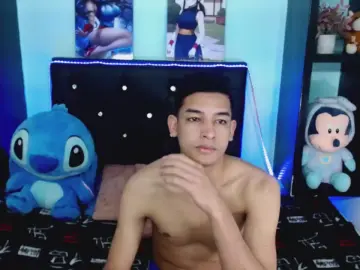 Cam4 Adult Video Chat of x_oliver_x