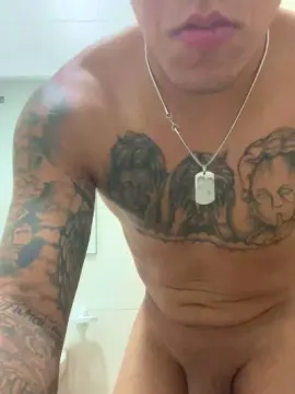 Cam4 Sex Chat of Amonito99