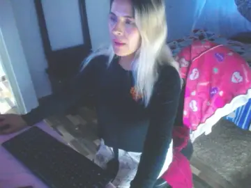 Cam4 Nude Webcam of draconia25