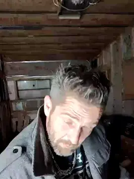 Cam4 Live Porn of richie00731