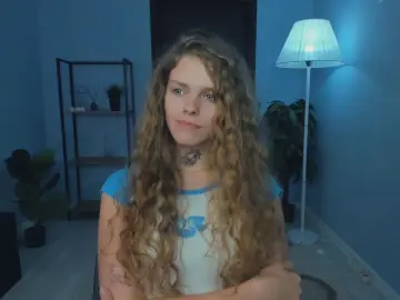 Cam4 Sex Chat of FalineCleverley