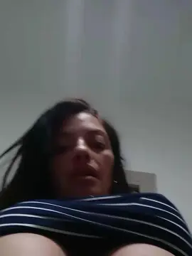 Cam4 Free Live Porn of flor229